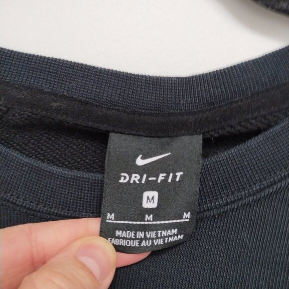 Nike dri fit crop sweater - Picture 2 of 4
